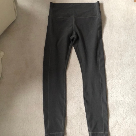 Aritzia Pants - Aritzia The Constant leggings!